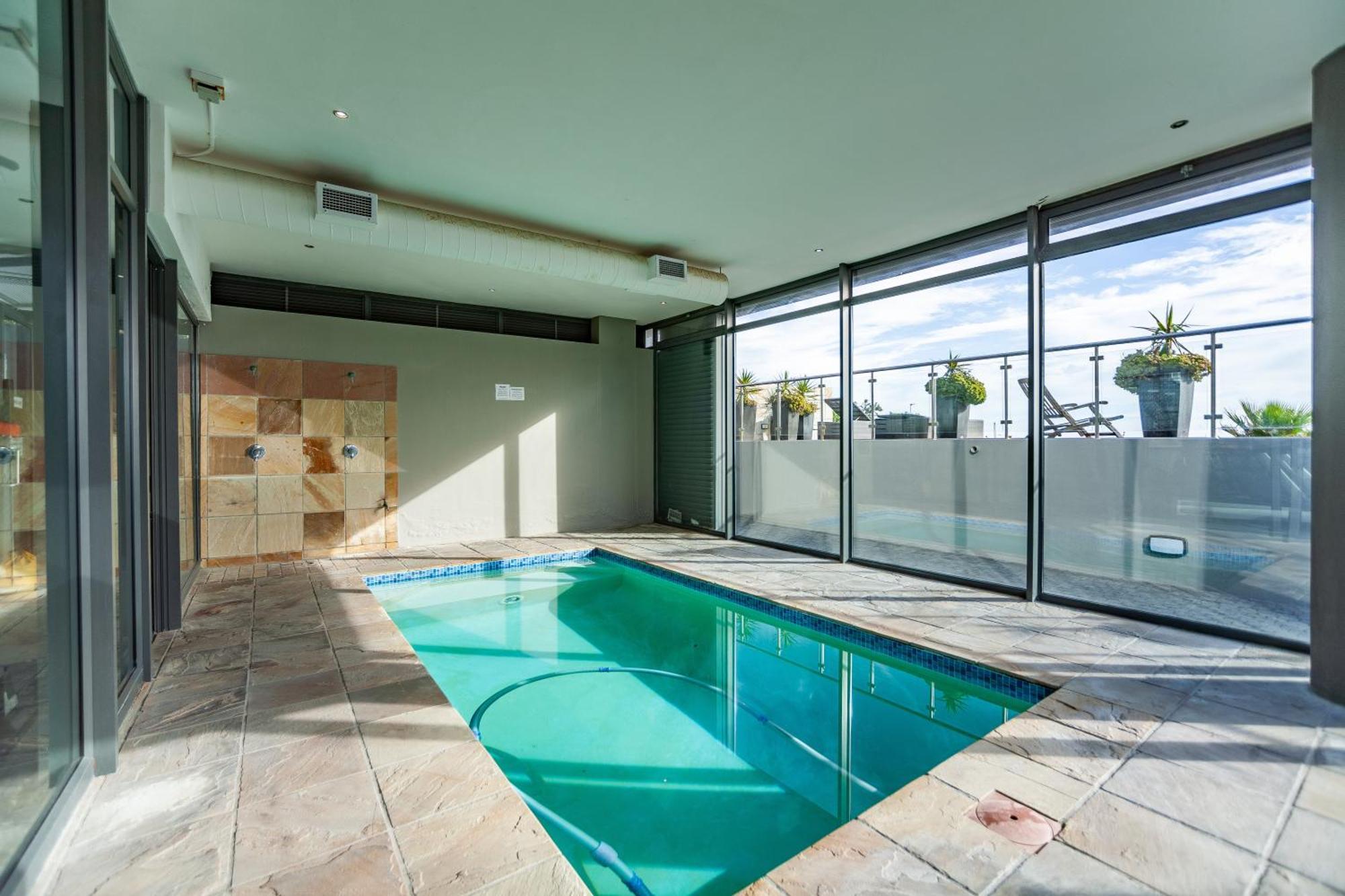 Modern Beachfront With Ocean Views - Infinity G9, Blouberg, Cape Town 布鲁堡史特兰 外观 照片
