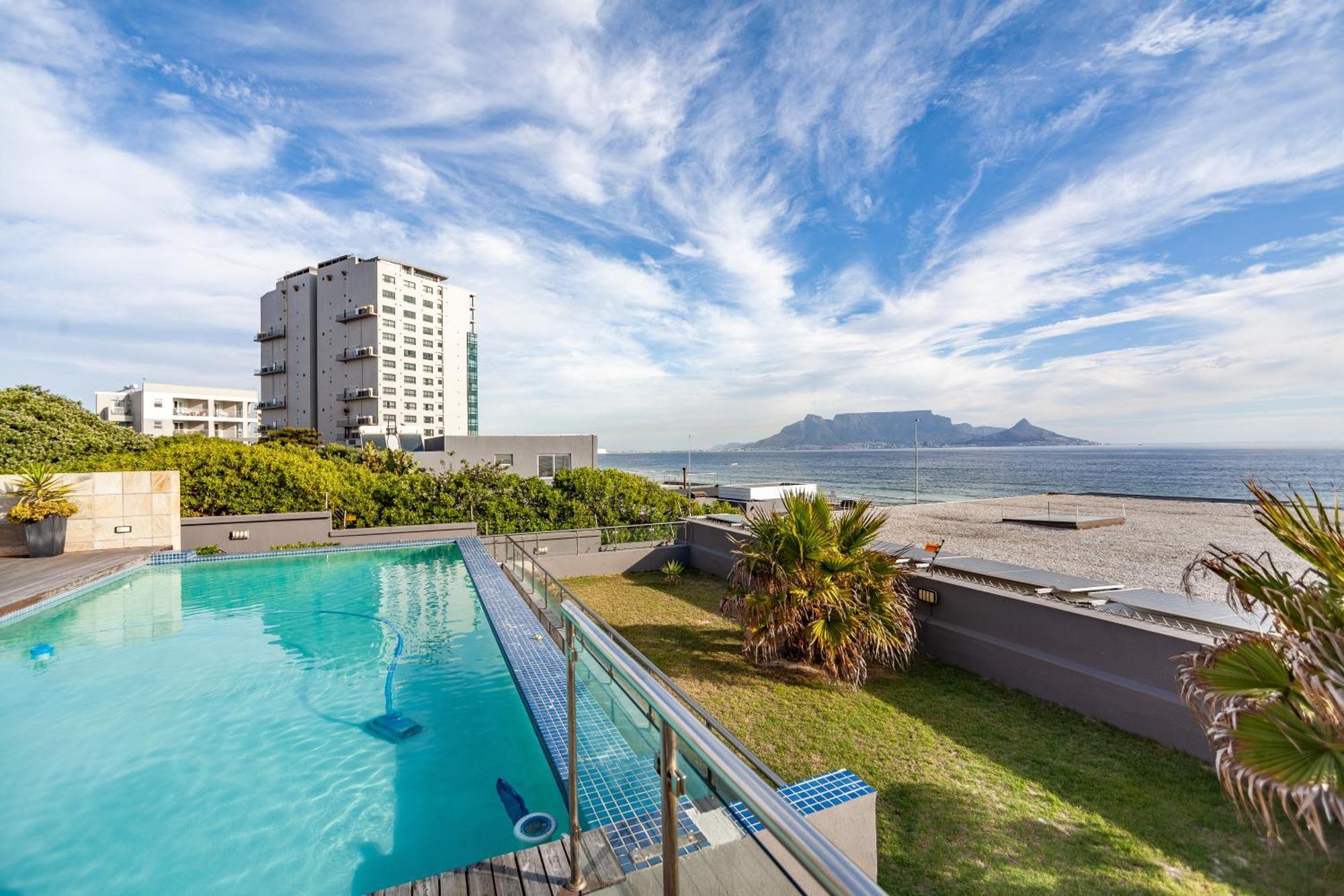 Modern Beachfront With Ocean Views - Infinity G9, Blouberg, Cape Town 布鲁堡史特兰 外观 照片