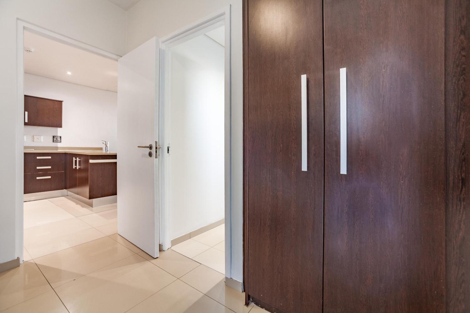 Modern Beachfront With Ocean Views - Infinity G9, Blouberg, Cape Town 布鲁堡史特兰 外观 照片