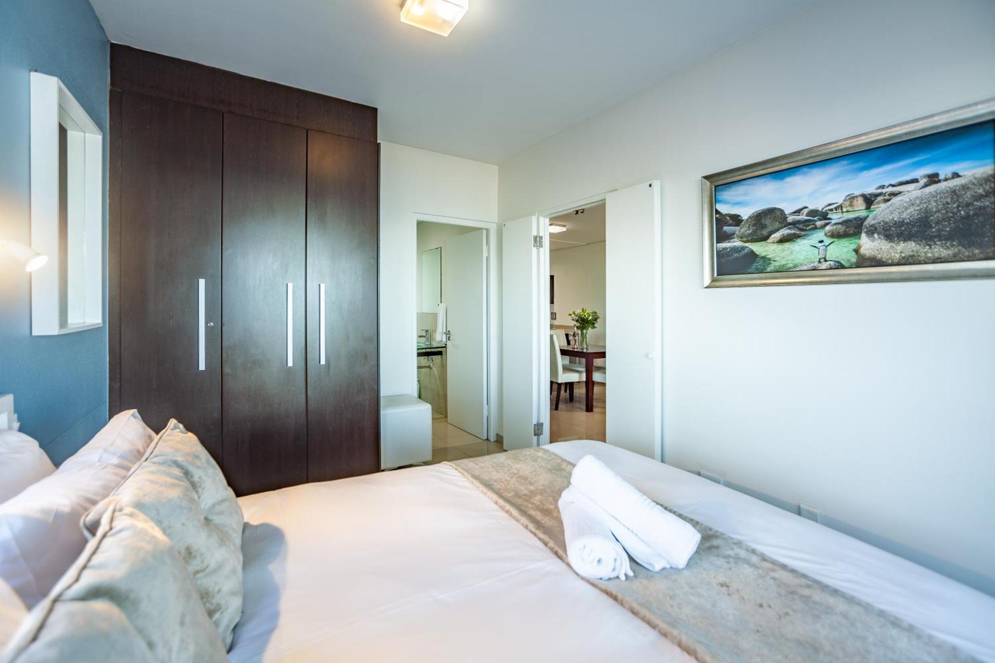 Modern Beachfront With Ocean Views - Infinity G9, Blouberg, Cape Town 布鲁堡史特兰 外观 照片